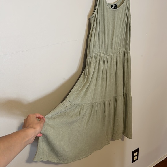 Vero Moda Dress - Picture 3 of 4